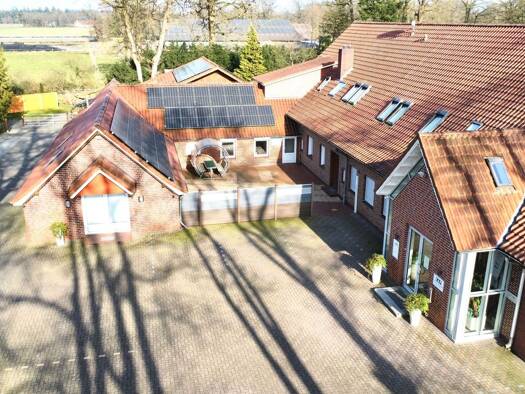 Mehrfamilienhaus zum Kauf 990.000 € 22 Zimmer 700 m² 4.000 m² Grundstück Tweelbäke-Ost Hatten 26209