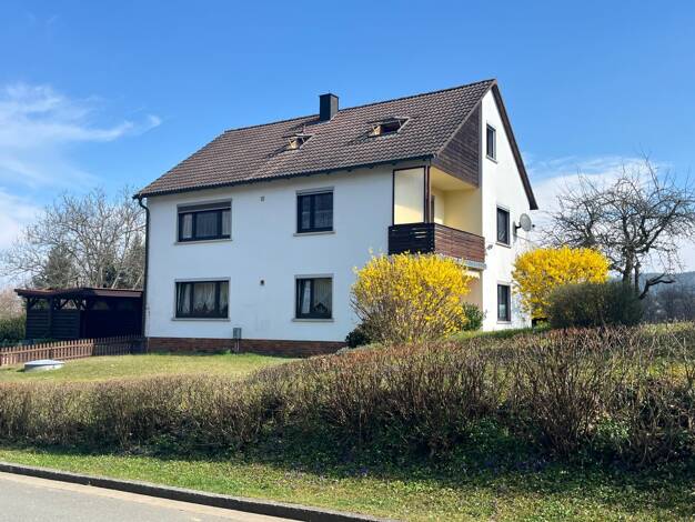 Mehrfamilienhaus zum Kauf 229.000 € 9 Zimmer 139,8 m² 1.328 m² Grundstück Lanzendorf Himmelkron 95502