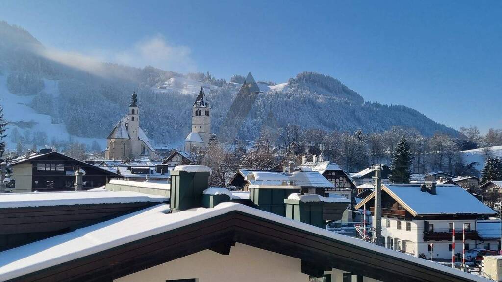 Wohnung zum Kauf - Erstbezug 4.100.000 € 4 Zimmer 163 m² EG Kitzbühel 6370