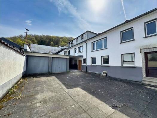 Einfamilienhaus zum Kauf 648.000 € 8 Zimmer 200 m² 750 m² Grundstück frei ab sofort Friesdorf Bad Godesberg 53175