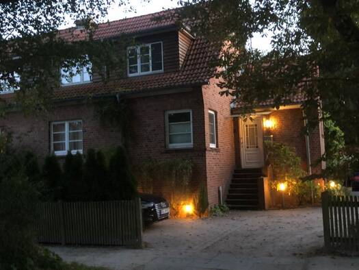 Doppelhaushälfte zum Kauf provisionsfrei 595.000 € 5 Zimmer 125 m² 475 m² Grundstück Wohldorf-Ohlstedt Hamburg 22397