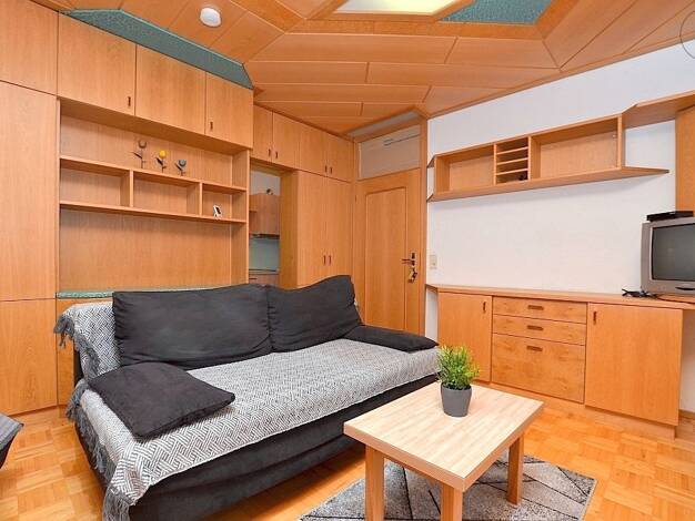 Wohnung zur Miete 545 € 1 Zimmer 28 m² EG frei ab 15.11.2026 Greußenheim 97259