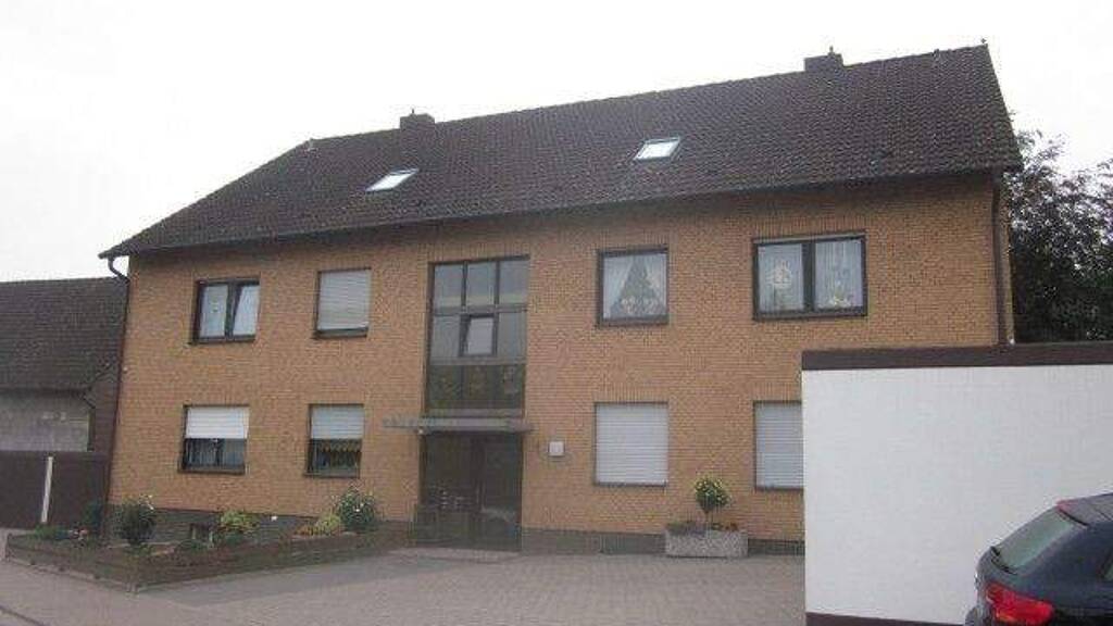 Wohnung zur Miete 392 € 3 Zimmer 65,3 m² 2. Geschoss frei ab 01.03.2026 Burgbergweg 1 Bevern 37639