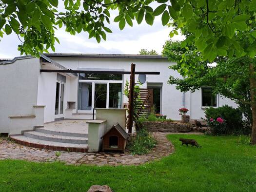 Bungalow zum Kauf provisionsfrei 950.000 € 6 Zimmer 852 m² 3.800 m² Grundstück Altenhagen Velgast 18469