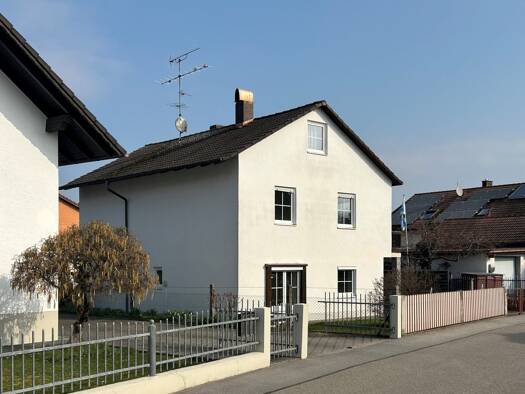 Einfamilienhaus zum Kauf 295.000 € 6 Zimmer 140 m² 499 m² Grundstück frei ab sofort Wallersdorf 94522