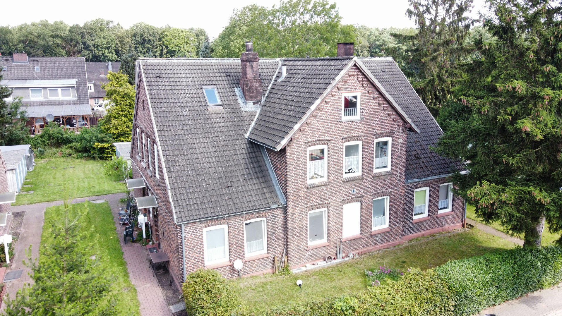 Mehrfamilienhaus zum Kauf provisionsfrei als Kapitalanlage geeignet 1.750.000 € 2.917 m²<br/>Wohnfläche 2.917 m²<br/>Grundstück Gärtnerstr 13-17 Lägerdorf 25566