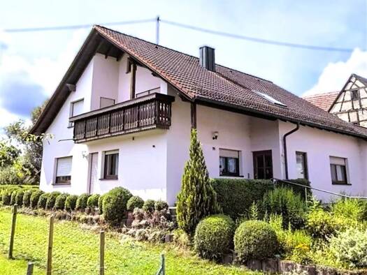 Mehrfamilienhaus zum Kauf 398.000 € 7 Zimmer 205 m² 1.582 m² Grundstück frei ab sofort Krettenbach Fichtenau 74579