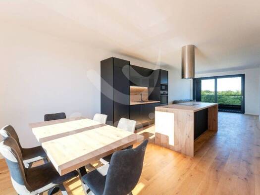 Wohnung zum Kauf 380.000 € 3 Zimmer 120 m² 2. Geschoss Center