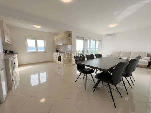 Wohnung zum Kauf 300.000 € 3 Zimmer 97 m² 1. Geschoss Smokvica Krmpotska, Novi Vinodolski Novi Vinodolski