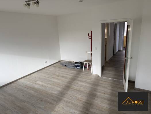 Studio zur Miete 585 € 1 Zimmer 40 m² 3. Geschoss Langwasser Nürnberg 90473
