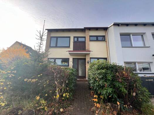 Reihenendhaus zum Kauf 299.000 € 4 Zimmer 83 m² 428 m² Grundstück frei ab sofort Quickborn 25451