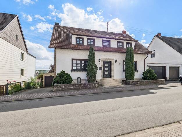 Mehrfamilienhaus zum Kauf 215.000 € 6 Zimmer 148 m² 733 m² Grundstück Bechhofen 66894