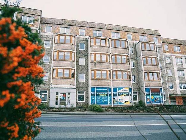 Wohnung zur Miete 425 € 2 Zimmer 53,2 m² 4. Geschoss frei ab sofort Marktberg 9 Prenzlau 17291