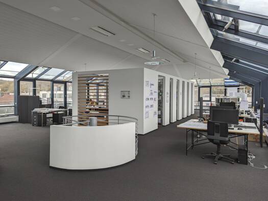 Bürofläche zur Miete provisionsfrei 13 € 310 m² Bürofläche Großprüfening-Dechbetten-Königswiesen Regensburg 93051