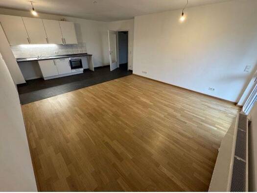 WG-Zimmer zur Miete 1.250 € 3 Zimmer 89 m² Geschoss EG/4 frei ab 01.06.2026 Heimfeld Hamburg 21075