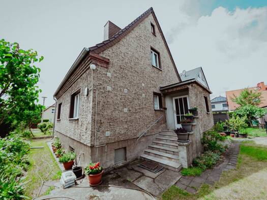 Wohnung zur Miete 1.700 € 3 Zimmer 110 m² frei ab sofort Alt-Hohenschönhausen Berlin 13053