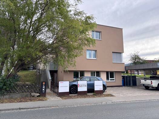 Haus zur Miete 1.450 € 4 Zimmer 154 m² 350 m² Grundstück frei ab sofort Oberölsbach Berg bei Neumarkt in der Oberpfalz 92348