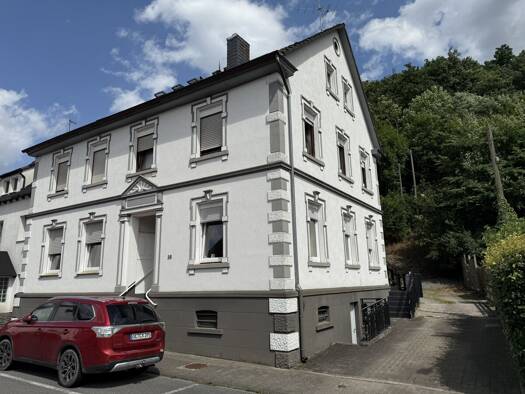 Mehrfamilienhaus zum Kauf 159.500 € 11 Zimmer 237,1 m² 182 m² Grundstück Rönkhausen Finnentrop 57413