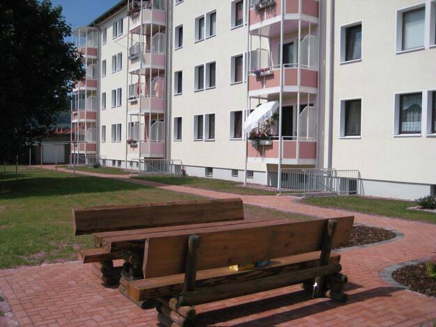 Wohnung zur Miete 293 € 3 Zimmer 60 m² 2. Geschoss Aufbaustrasse 43 Bischofferode Am Ohmberg OT Bischofferode 37345