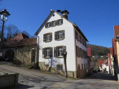 Mehrfamilienhaus zum Kauf 409.000 € 6 Zimmer 280 m² 594,6 m² Grundstück Neckarmühlbach Haßmersheim 74855