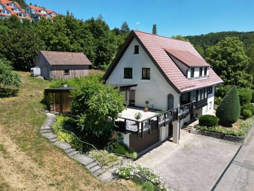 Einfamilienhaus zum Kauf 675.000 € 11 Zimmer 272 m² 1.375 m² Grundstück Oberschwandorf Haiterbach 72221