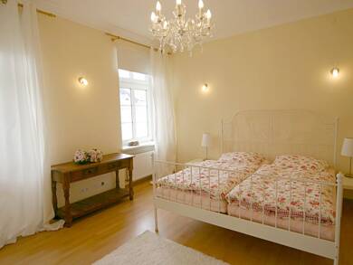 Wohnung zur Miete 895 € 2 Zimmer 2. Geschoss frei ab 01.10.2025 Wiesbaden 65183
