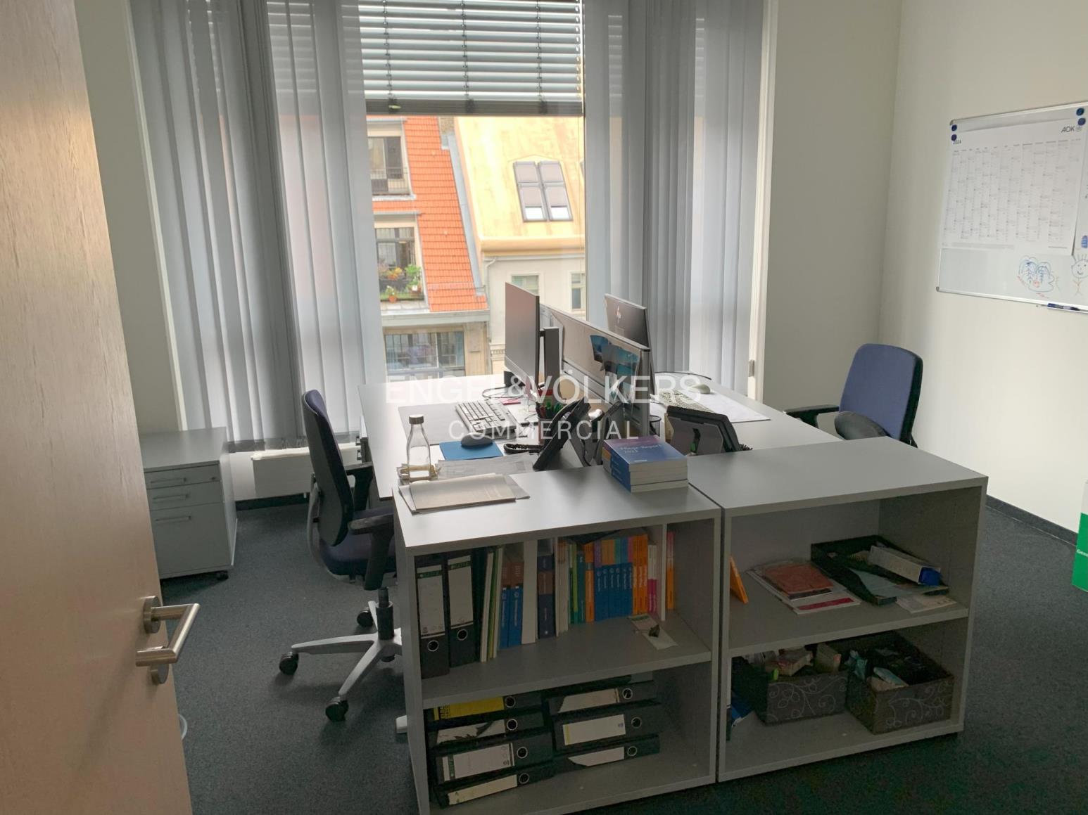 Büro-/Praxisfläche zur Miete 29,50 € 666,7 m²<br/>Bürofläche ab 666,7 m²<br/>Teilbarkeit Mitte Berlin 10178