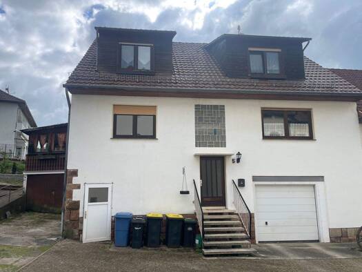 Haus zum Kauf 179.000 € 8 Zimmer 150 m² 812 m² Grundstück Rengshausen Knüllwald 34593