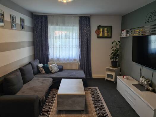 Wohnung zur Miete 900 € 5 Zimmer 86 m² 2. Geschoss frei ab 01.03.2026 Schwabach 91126