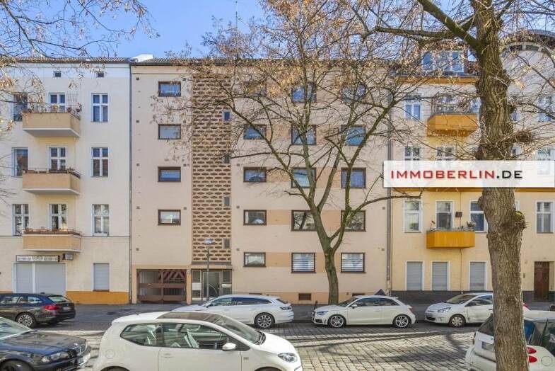 Mehrfamilienhaus zum Kauf als Kapitalanlage geeignet 1.699.000 € 714 m² 470 m² Grundstück Wilhelmstadt Berlin 13595
