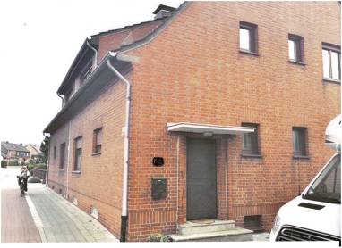 Mehrfamilienhaus zum Kauf 400.000 € 5 Zimmer 140 m² 380 m² Grundstück frei ab sofort Essenbergerstraße Hochstraß Moers 47443