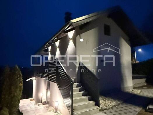 Haus zum Kauf 219.000 € 2 Zimmer 70 m² Jastrebarsko