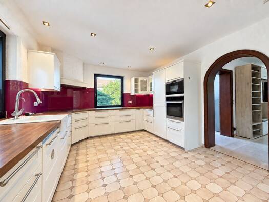 Einfamilienhaus zum Kauf 848.000 € 7 Zimmer 228 m² 404 m² Grundstück Böckingen Heilbronn 74080