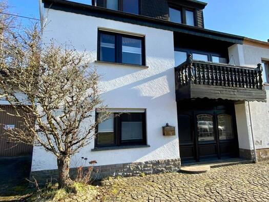 Mehrfamilienhaus zum Kauf 99.000 € 6 Zimmer 138 m² 190 m² Grundstück Lasel 54612