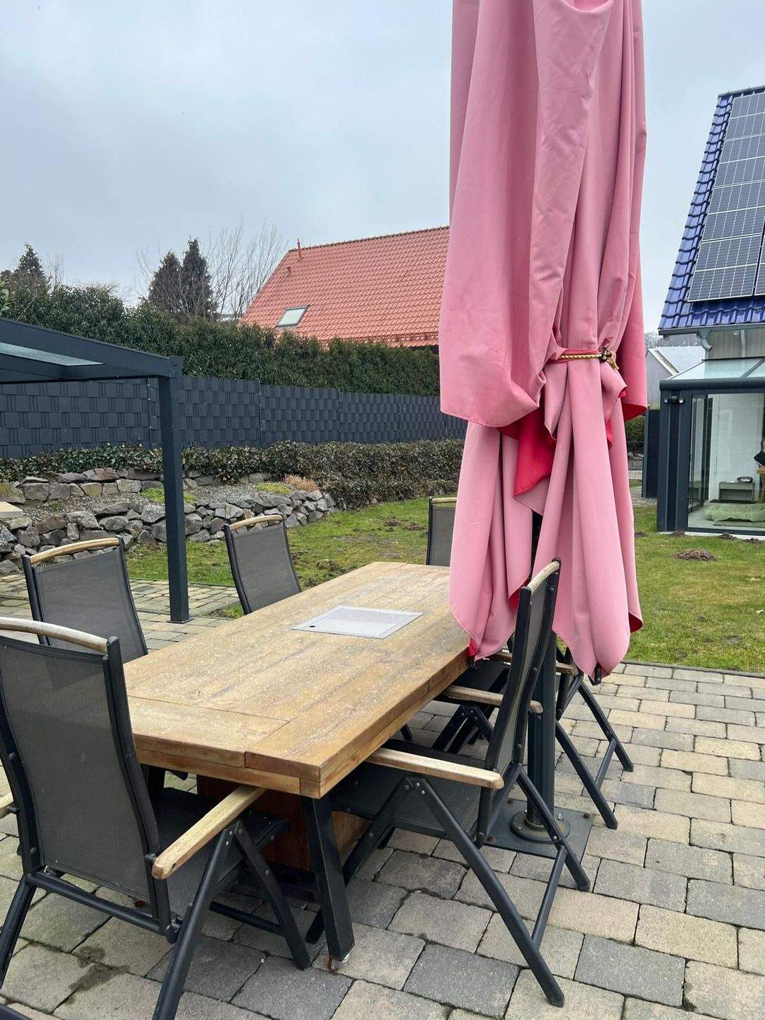 Immobilie in Bissendorf - Exklusives Wohnen & Arbeiten: Repräsentatives Betriebsleiterhaus (250 m²) mit Luxus-Ausstattung & PV-Anlage! - Bild 3