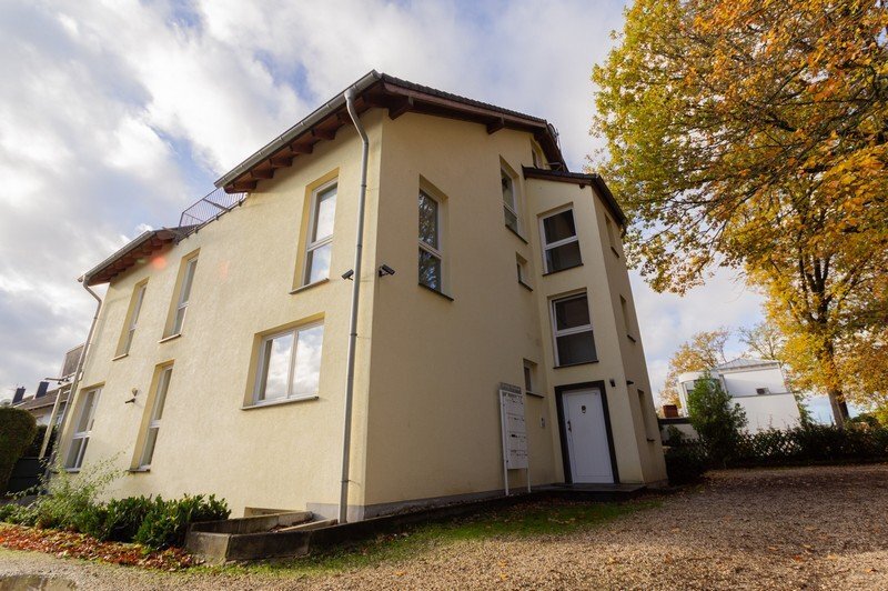 Mehrfamilienhaus zum Kauf als Kapitalanlage geeignet 1.450.000 € 18 Zimmer 505 m²<br/>Wohnfläche Holzlar Bonn 53113