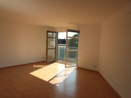 Wohnung zur Miete 363 € 2 Zimmer 66,5 m² 3. Geschoss frei ab sofort Frankenberger Straße 41 Hilbersdorf Chemnitz 09131