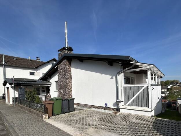 Einfamilienhaus zum Kauf provisionsfrei 580.000 € 7 Zimmer 200 m² 628 m² Grundstück Langen-Bergheim Hammersbach 63546