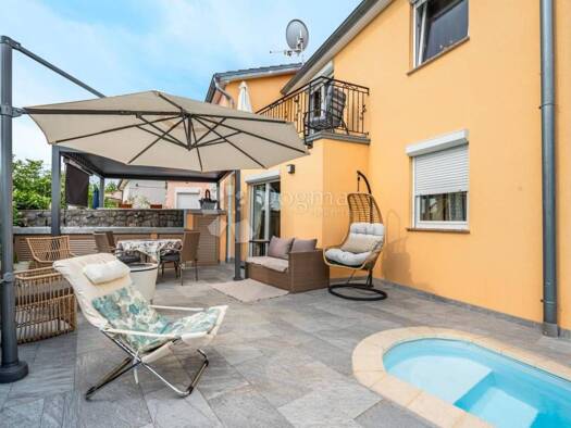 Haus zum Kauf 480.000 € 3 Zimmer 74 m² Ika, Opatija - Okolica Ičići