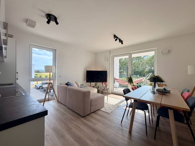 Wohnung zur Miete 905 € 2 Zimmer 66,2 m² 1. Geschoss frei ab 01.10.2026 Nieder-Weisel Butzbach 35510