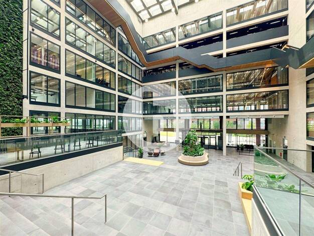 Bürogebäude zur Miete - Erstbezug provisionsfrei 27,50 € 4.050 m² Bürofläche Amerigo-Vespucci Platz 1 HafenCity Hamburg 20457