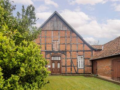 Einfamilienhaus zum Kauf 330.000 € 7 Zimmer 141 m² 1.918 m² Grundstück Garbsen 30826
