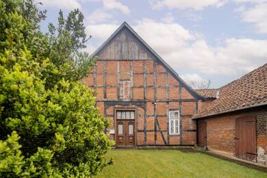 Einfamilienhaus zum Kauf 330.000 € 7 Zimmer 141 m² 1.918 m² Grundstück Frielingen Garbsen 30826