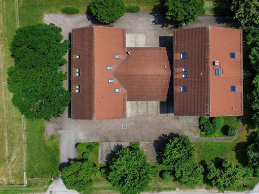 Haus zum Kauf 13 Zimmer 602,9 m² 1.402 m² Grundstück Hechendorf Seefeld 82229
