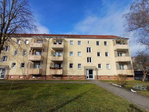 Wohnung zur Miete 321 € 2 Zimmer 48,5 m² 1. Geschoss Rudolf-Harbig-Straße 5 Merseburg 06217