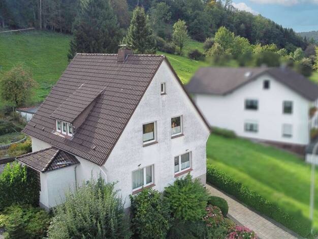 Einfamilienhaus zum Kauf 199.000 € 6 Zimmer 162 m² 548 m² Grundstück Altenbeken Altenbeken 33184
