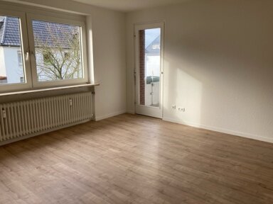 Wohnung zur Miete 530 € 3 Zimmer 76 m² 1. Geschoss frei ab sofort Am Salzendeich 7b Einswarden Nordenham 26954