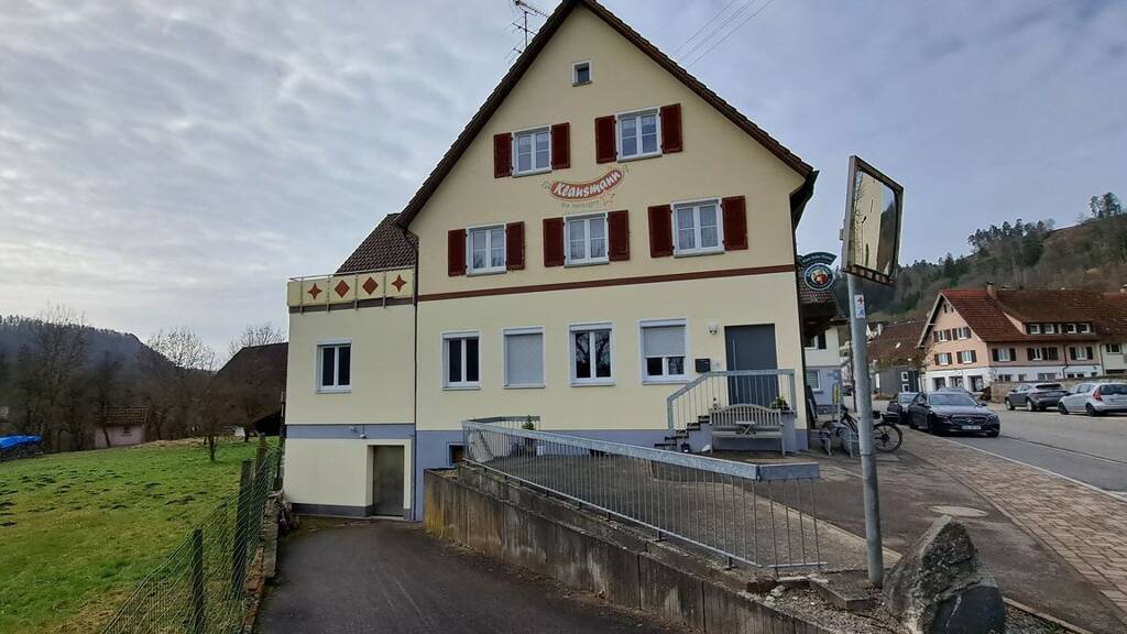 Wohnung zur Miete 950 € 3 Zimmer 91 m² Geschoss 1/3 frei ab sofort Epfendorf 78736