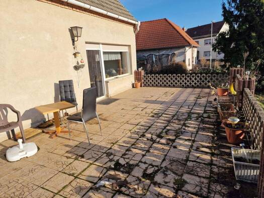 Einfamilienhaus zum Kauf 115.000 € 5 Zimmer 122 m² 3.187 m² Grundstück Gröbzig 06388