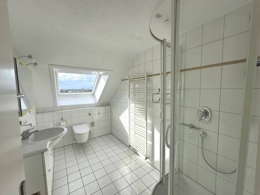 Wohnung zum Kauf 249.000 € 3,5 Zimmer 70 m² Dachgeschoss Rommelshausen Kernen 71394